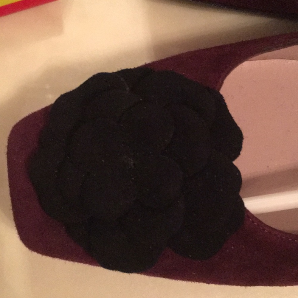Shoes - Picture 8 of 8